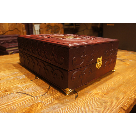 Книга с золотым обрезом «НКО СМЕРШ в коробе-шкатулке»