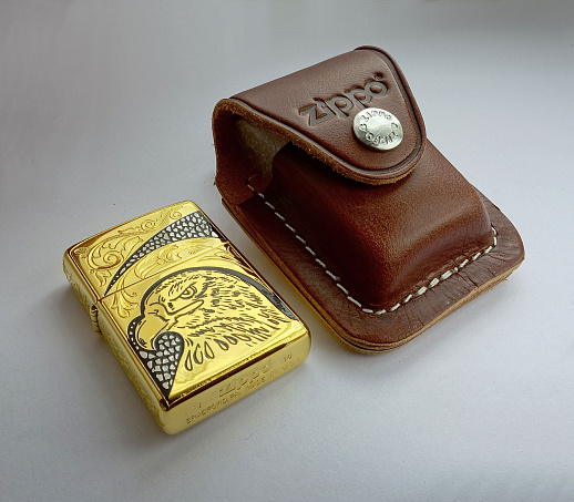 Бензиновая зажигалка Zippo "Орел" № 4