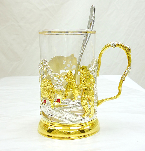 Подарочный подстаканник "Охота на волков"